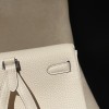ケリー アド ダ ブルショルダーバッグ【エルメス】Kelly Ado ダブルショルダーバッグ クレマンス革 I2 ナタ シルバークランプ 可愛らしい学園風 若々しいデザイン