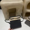ケリー アド ダ ブルショルダーバッグ【エルメス】ケリー アド ダブルショルダーバッグ クレマンス革 89 ブラック ゴールドクランプ 学園風 若々しい