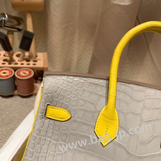 エルメスバーキン 25センチアリゲーターマット Alligator Crocodile 80パールグレー/ ミモザ( M9 mimosa)ゴールド金具  全手縫いbirkin25-015