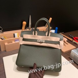 エルメスバーキン 25センチヴォーエプソン Epsom C6 /Vert Gris ヴェールグリスシルバー金具 全手縫いbirkin25-047