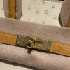 3C /Parchemin  パルシュマン & 22 /Saffron  サフラン珍しいカラーブロック 25cm Birkin｜柔らかい素材・平滑表面・優れた通気性・高い耐磨耗性！エルメスバーキンオーストリッチ 25センチ ゴールド金具  