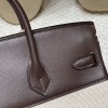 25cm バーキン ファブリック＆スウィフトレザー 46 エベーヌ*キャンバス地がより*若々しい雰囲気*を演出し、オールレザー比べて*軽量で使いやすいのが特徴です。