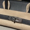 25 バーキン キャンバス＆スウィフトレザー 2Z / ブルーニュイ キャンバス部分が若々しい印象で、全革より軽量です  
