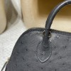 【新作入荷】ミニボリード 18cm オーストリッチ 89 / ノワール ゴールドクラスプ 超絶スタイリッシュな貝殻バッグ   