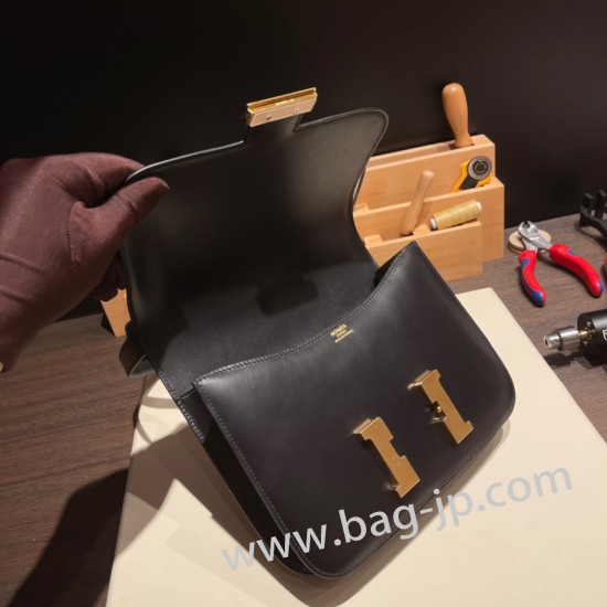 エルメス コンスタンスヴェルソ 24cm  ボックスカーフ box ブラック 89 /Black ゴールド金具  constance24-001 全手縫い