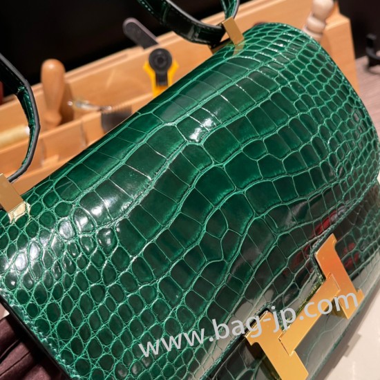 エルメス コンスタンスヴェルソ 24cm  Shiny Alligator Crocodile  トフィ 67 /Vert Fonce ゴールド金具  constance24-005 全手縫い