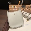 エルメス エヴリンアマゾンTPM Mini Evelyn  トリヨンクレマンス Clemence パールグレー 80 /Pearl Grey ゴールド金具 Mini Evelyn--061 全手縫い