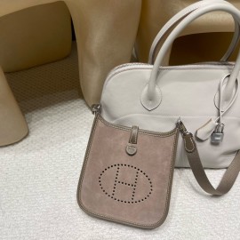 18/Étoupe Grey (Étoupe)  エトゥープ スエード エルメスエヴリンアマゾンTPM Mini Evelyn