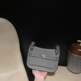 【jypsiere】ジプシーミニ エバーカラーレザー 調節可能キャンバス肩ベルト付き 0L/Gris Meyer シルバークラスプ 通勤・レジャーマルチバッグ