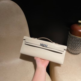 スイフト swift 10/Craie  クレ  kellycut-008 全手縫い エルメス HERMES ケリーカット Kelly Cut 