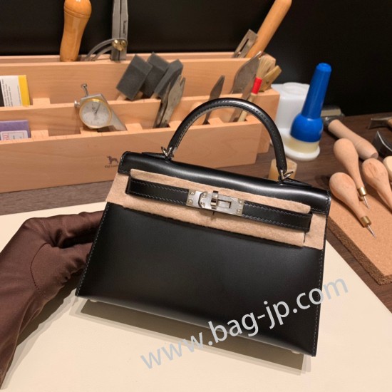 エルメスケリーミニ Kelly bag miniMini Kelly New stock  box  ボックスカーフ ブラック 89/ Black (Noir) シルバー金具 kellymini-011 全手縫い