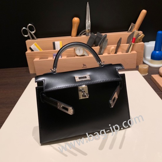 エルメスケリーミニ Kelly bag miniMini Kelly New stock  box  ボックスカーフ ブラック 89/ Black (Noir) シルバー金具 kellymini-011 全手縫い