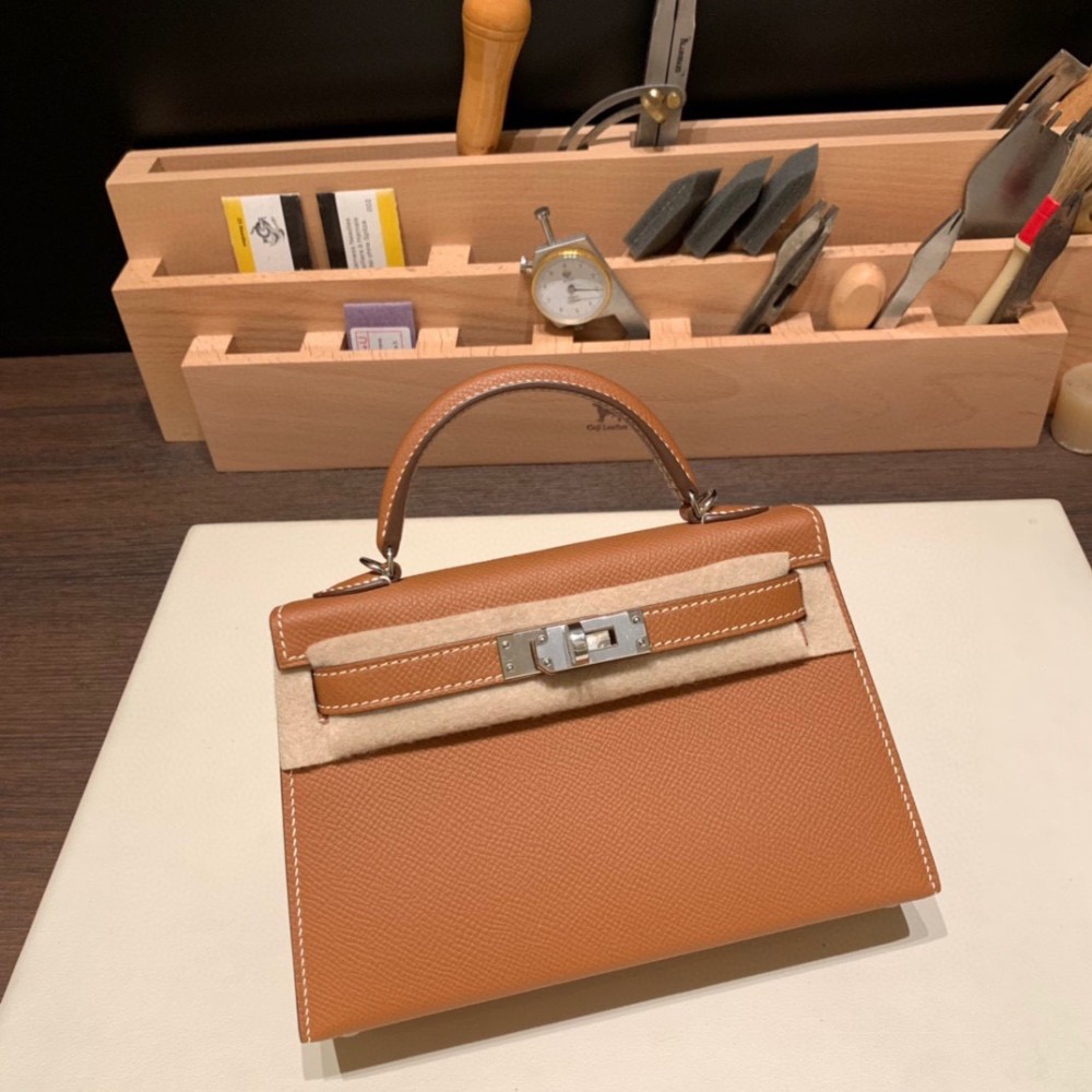 ヴォーエプソン Epsom ゴールド 37 /Gold ゴールド金具 kellymini-042 全手縫い  エルメスケリーミニ Kelly bag miniMini Kelly  New stock 