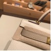 ヴォーエプソン Epsom クレ10 /Craie & トレンチ S2 /Trench ゴールド金具 kellymini-056 全手縫い  エルメスケリーミニ Kelly bag miniMini Kelly  New stock 