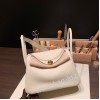 エルメス リンディ26 Clemence トリヨンクレマンス クレ 10 /Craie ゴールド金具 lindy26-015 全手縫い