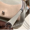 エルメス リンディミニ19 Mini Lindy Clemence トリヨンクレマンス パールグレー 80 / Pearl Grey    シルバー金具  lindymini-109 全手縫い