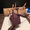 【ハンドバッグ】小サイズバッグ × ルージュセリエ（Rouge Sellier）の大人の落ち着いたコンビネーション