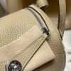 【Mini Lindy】可愛らしさと実用性兼ね備えた S2 トレンチ シルバーフィッティング ミニバッグ 全ての体型にピッタリな大人のエレガンス