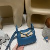 【Mini Lindy】爽やかな「7W ブルーイズミール」× ゴールド金具 軽量＆大容量 小柄から背高い方までオールフィットする可愛らしいバッグ
