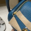 【Mini Lindy】爽やかな「7W ブルーイズミール」× ゴールド金具 軽量＆大容量 小柄から背高い方までオールフィットする可愛らしいバッグ