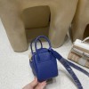 【Mini Lindy】目を引く「7T ブルーエレクトリック」× シルバー金具 軽量＆大容量 小柄・背高い方両方にマッチする個性的なミニバッグ