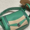 【Mini Lindy】さわやか「6W ミント」× シルバー金具 軽量＆大容量 小柄・背高い方両方にピッタリな爽やかなミニバッグ