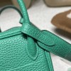 【Mini Lindy】さわやか「6W ミント」× シルバー金具 軽量＆大容量 小柄・背高い方両方にピッタリな爽やかなミニバッグ