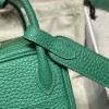 【Mini Lindy】さわやか「6W ミント」× ゴールド金具 軽量＆大容量 小柄・背高い方両方にピッタリなエレガントミニバッグ