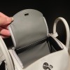 【Lindy Mini】ツートンカラー「M4 グリペール ×0L グリメイヤー」 パールグレーよりも一層クリアなグレー 小さながらもエレガントな可愛らしさ