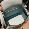 【Mini Lindy】スワイフトレザー U2 ブルーゼフィール × シルバー金具 夏の清涼感たっぷりのミントブルーバッグ