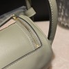 【Mini Lindy】スワイフトレザー Q1 セージ 落ち着いたサルサ色 小サイズで大容量の大人のミニバッグ