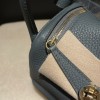 【Mini Lindy Clemence（TC）】トリヨン加工「Y7 ブルーオラージュ」× クレマンスレザー 明るさと落ち着きのバランス完璧な日常必須ミニバッグ