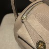 【Mini Lindy Clemence（TC）】トリヨンクレマンス ×81 グリトゥルティエール 柔らかなムーングレー 日常にピッタリな大人のエレガンスミニバッグ