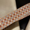 「Mini Lindy マッシュルーム白 編み肩紐｜ナチュラルカラー愛好家必見！幅広チェック織りベルトで個性アップ」