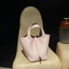 ピコタンロック18/PM トリヨンクレマンCLEMENCE  TC  09 Mauve Pale  2023   モーヴ・ペール エルメスの2022AWに発表された新色  シルバー金具 全手縫い