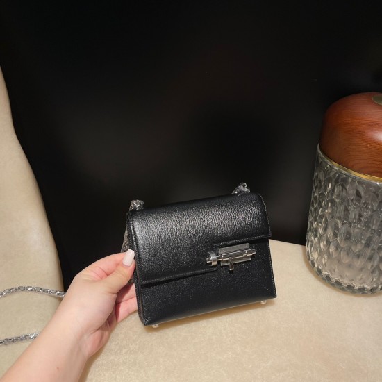 エルメスVerrou Mini 17cm Hermes  シェブルミゾル  Chevre 89/Black (Noir) ブラック verrou17-101 全手縫い