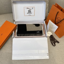Hermes  エルメス 駿馬の恋物語 ブラック & カメル Casaque Love Story スカーフ