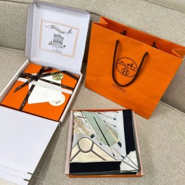 Hermes  エルメス ハンドラゲージ 90 スカーフ 