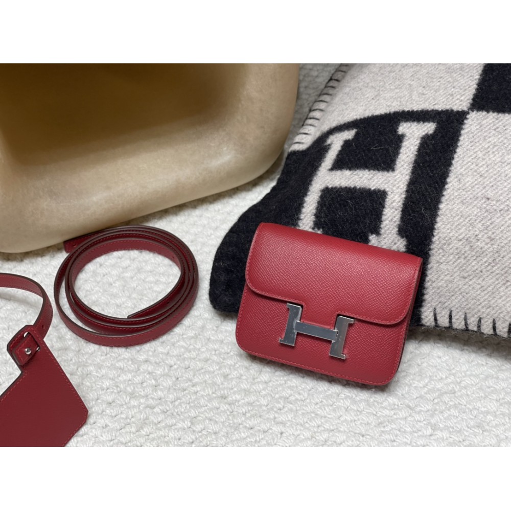 【出荷準備完了】コンスタンス Constance slim ルージュグレナ シルバークランク 高級レザーカードケース