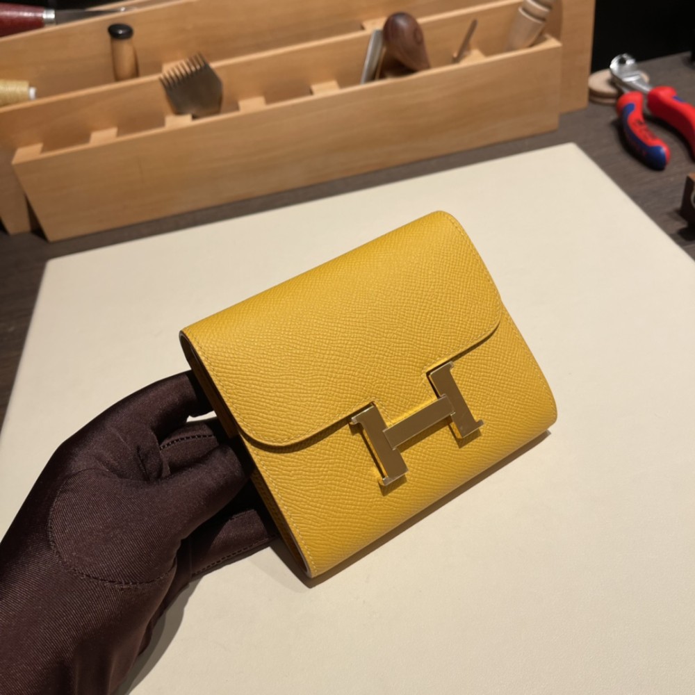 9D/Jaune Ambre  ジョーヌアンブル ゴールド金具 エルメス コンスタンス ロング Constance wallet ヴォーエプソン