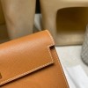 37 /Gold   ゴールド マダム Madame kelly pocketケリー ポケット ロングウォレット  内部にカードスロットとファスナーポケットを配備しております