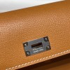 37 /Gold  kelly pocket ゴールド マダム Madameケリー ポケット ロングウォレット  内部にカードスロットとファスナーポケットを配備しております