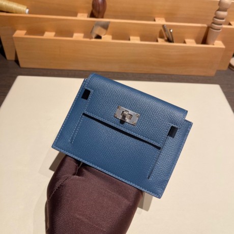 S4/Deep Blue   ディープブルー  ヴォーエプソン Epsom kelly pocketケリー ポケット ロングウォレット  内部にカードスロットとファスナーポケットを配備しております