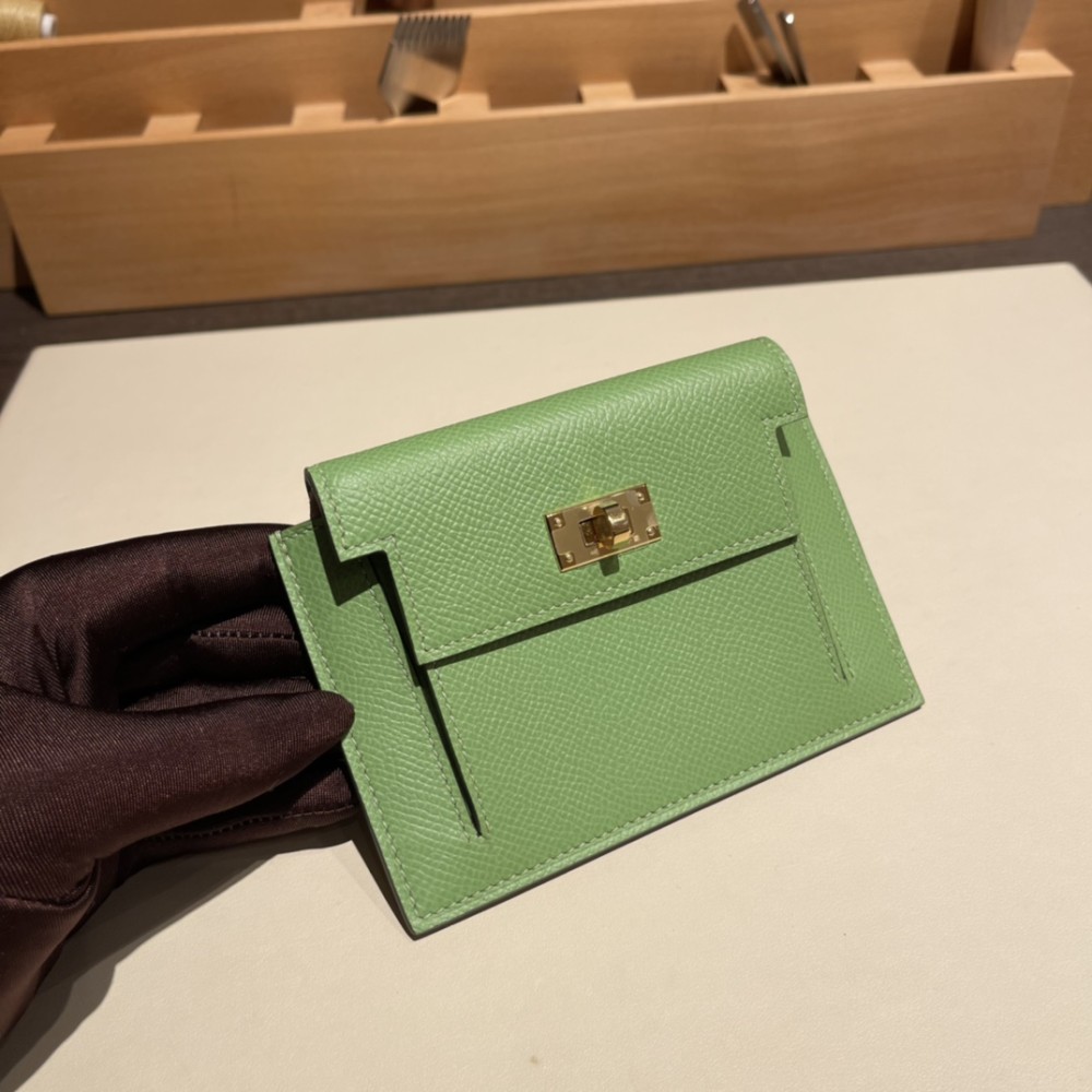 3I/Vert Criquet  ヴェールクリケット ヴォーエプソン Epsom kelly pocketケリー ポケット ロングウォレット  内部にカードスロットとファスナーポケットを配備しております