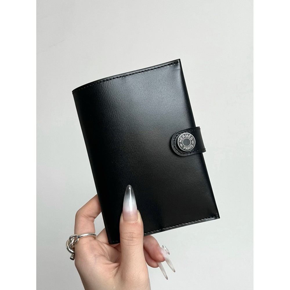 Box ボックスカーフ 89/Black (Noir) ブラック R.M.S パスポートケ   