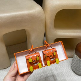 エルメス バッグ チャーム 高品質な素材と精緻な仕上げで、バッグに個性を添えるアクセサリーです。