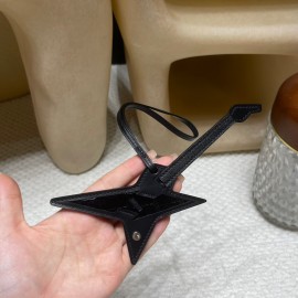 HERMES エルメス バッグチャーム ロック ピック付き ギター型 rock  xinxiaowu-007 全手縫い
