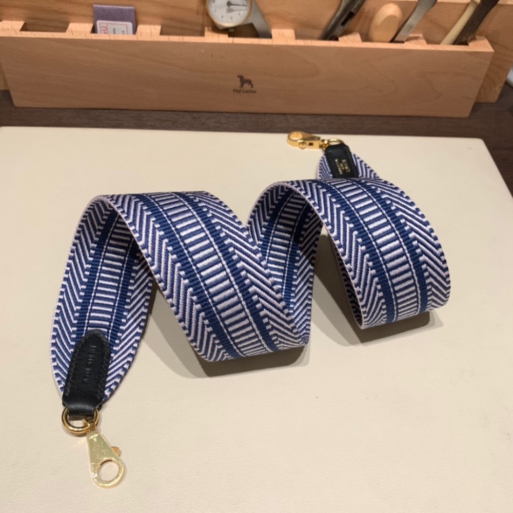 バンドリエール ショルダーストラップ サングル カヴァルzhiwu-021 全手縫い